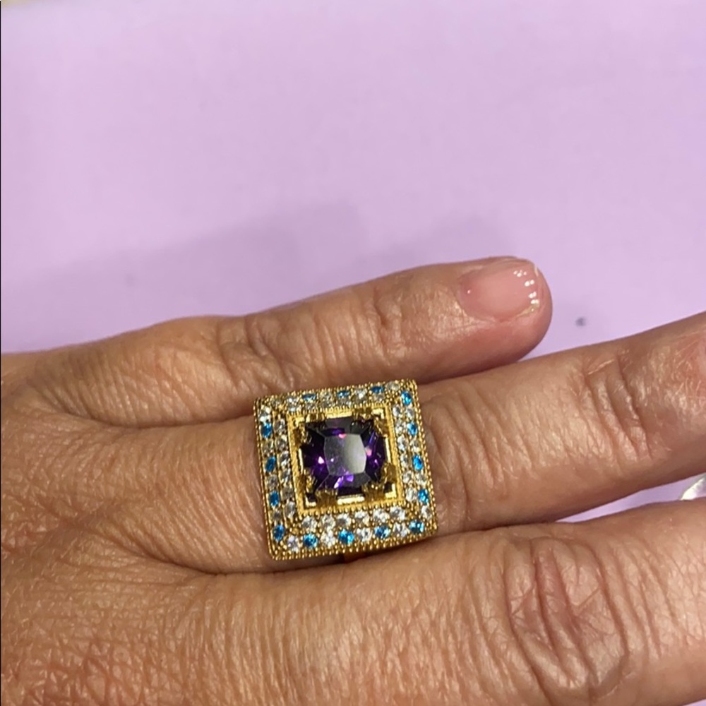 A must have statement ring - Picture 2 of 2